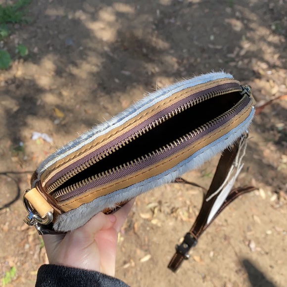 Brand New Real Cow Hyde Round Purse - Picture 7 of 9